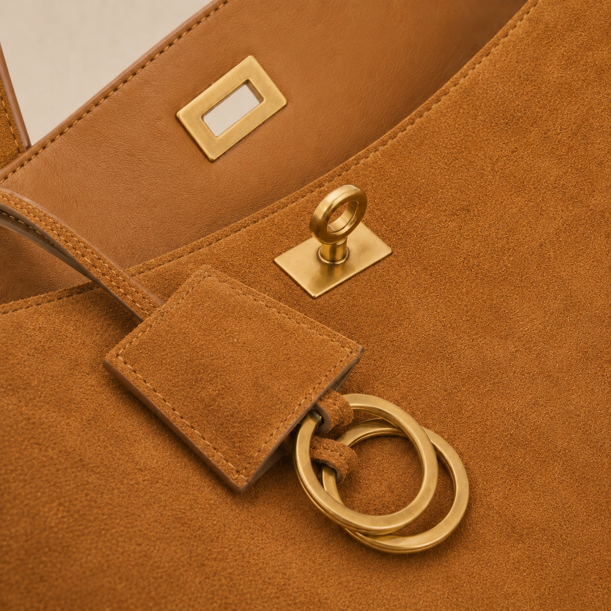 CAMILLE CAMEL Peregrina Atelier