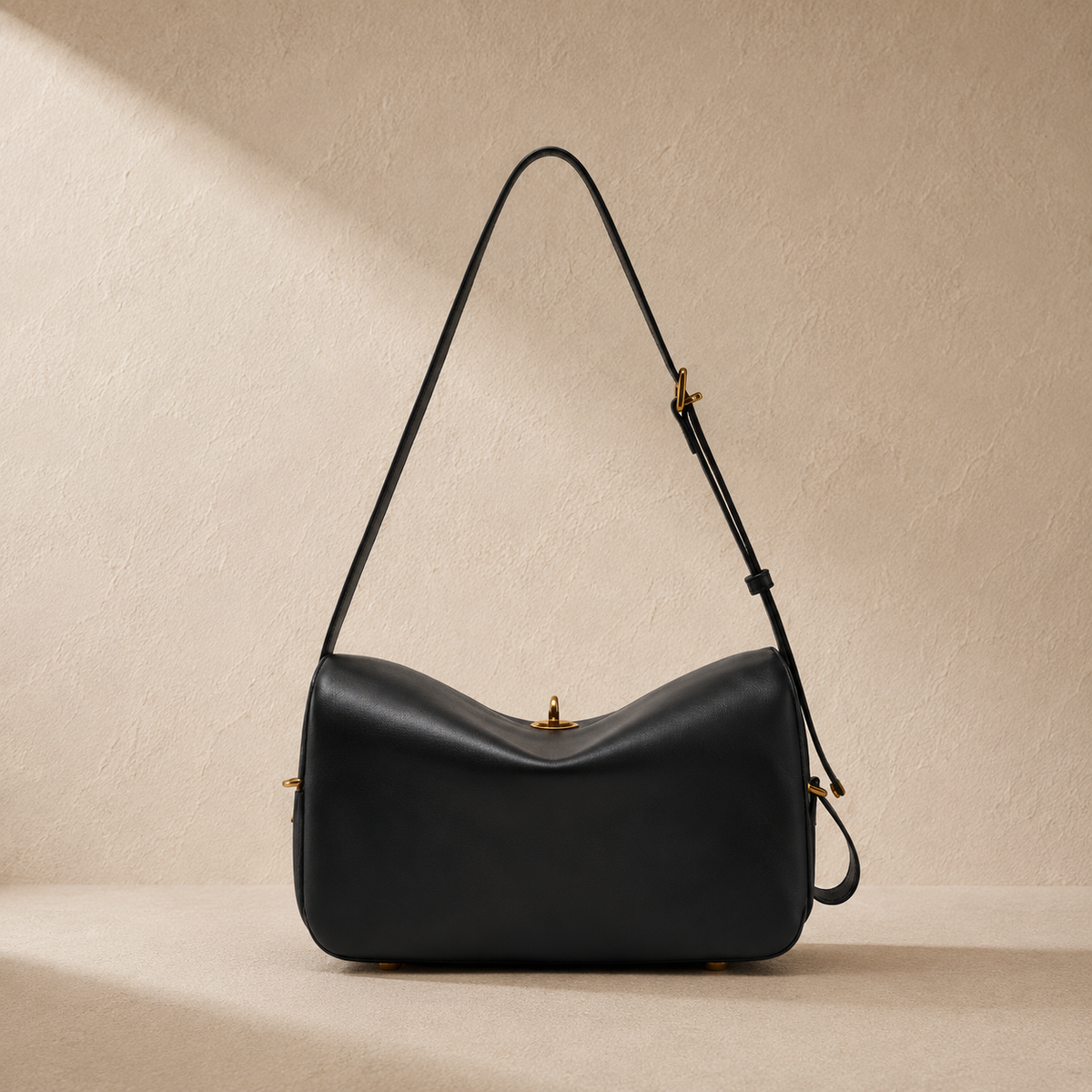 Elisa Negro, crossbody de cuero de Peregrina - vista adicional 3