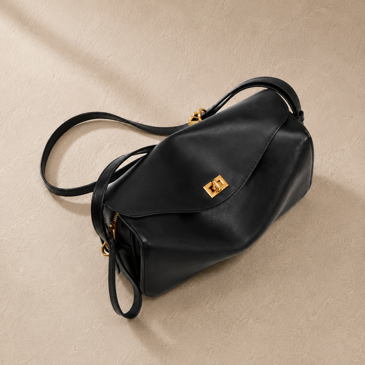 Elisa Negro, crossbody de cuero de Peregrina - vista adicional 8