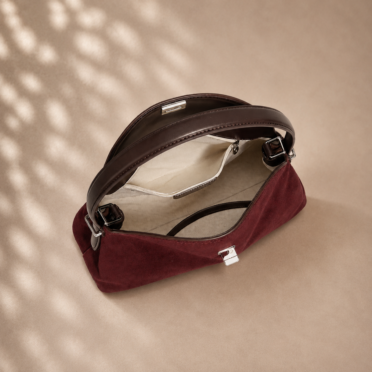 Bolso Duna Brique silueta orgánica cuero de becerro - Peregrina Atelier
